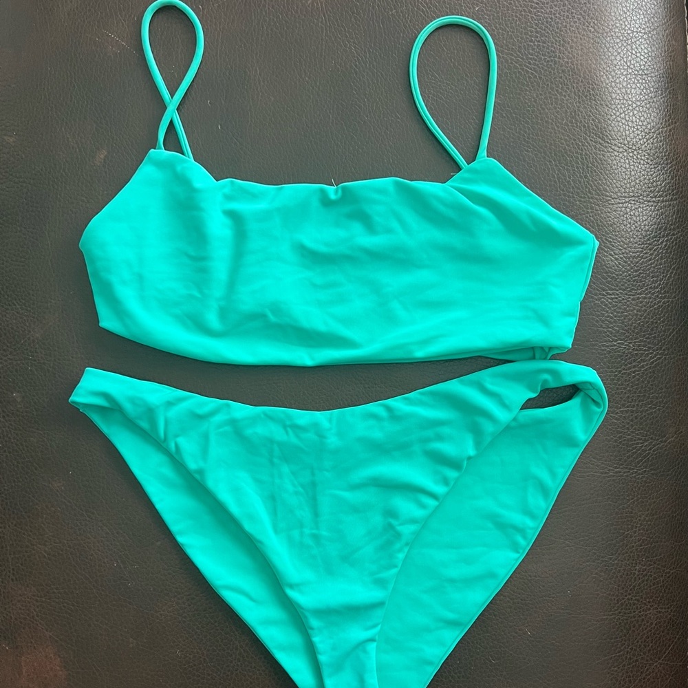 Lulu’s Seafoam green bikini